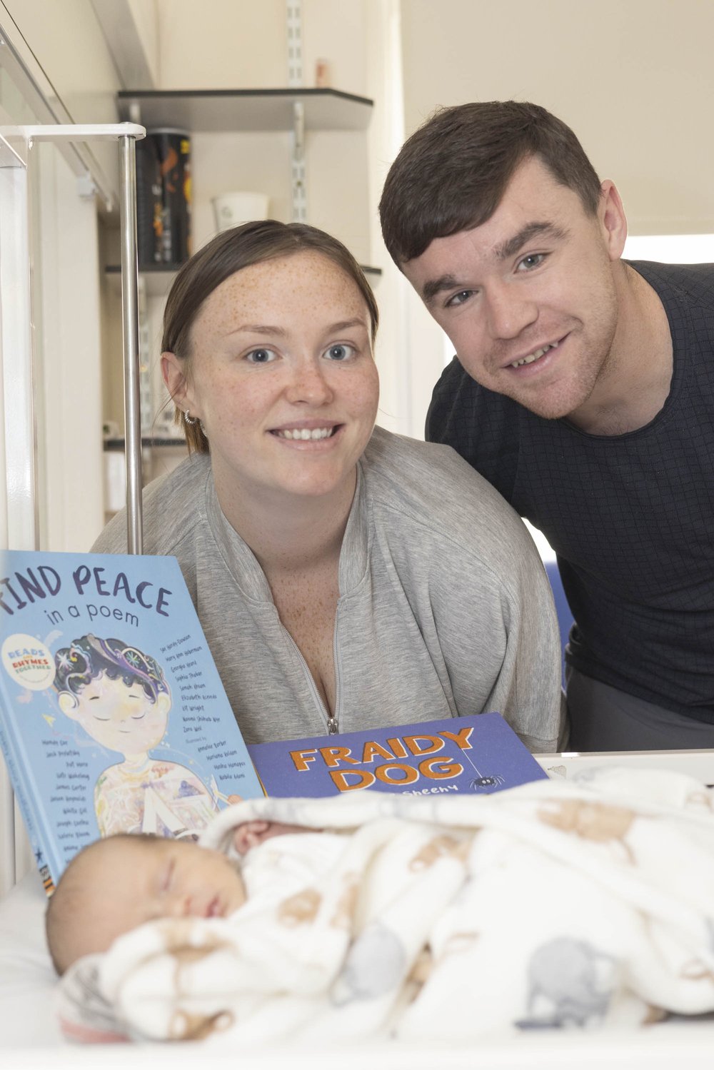 CHI Hook a Book - Brogan Harris with Dad Leroy and Mum LisaMarie from Dublin 8 (4)