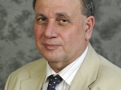 Dr-M-bio-250x370